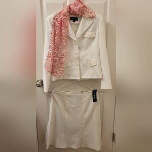 NWT Elegant Evan Picone Suit